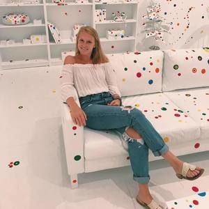 Meet your Posher, Anna